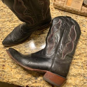 Nocona Boots